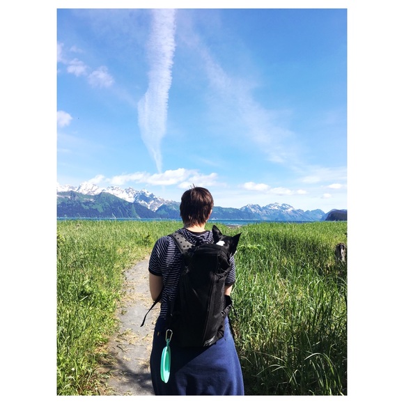 Welcome to my Closet! - Picture 4 of 5